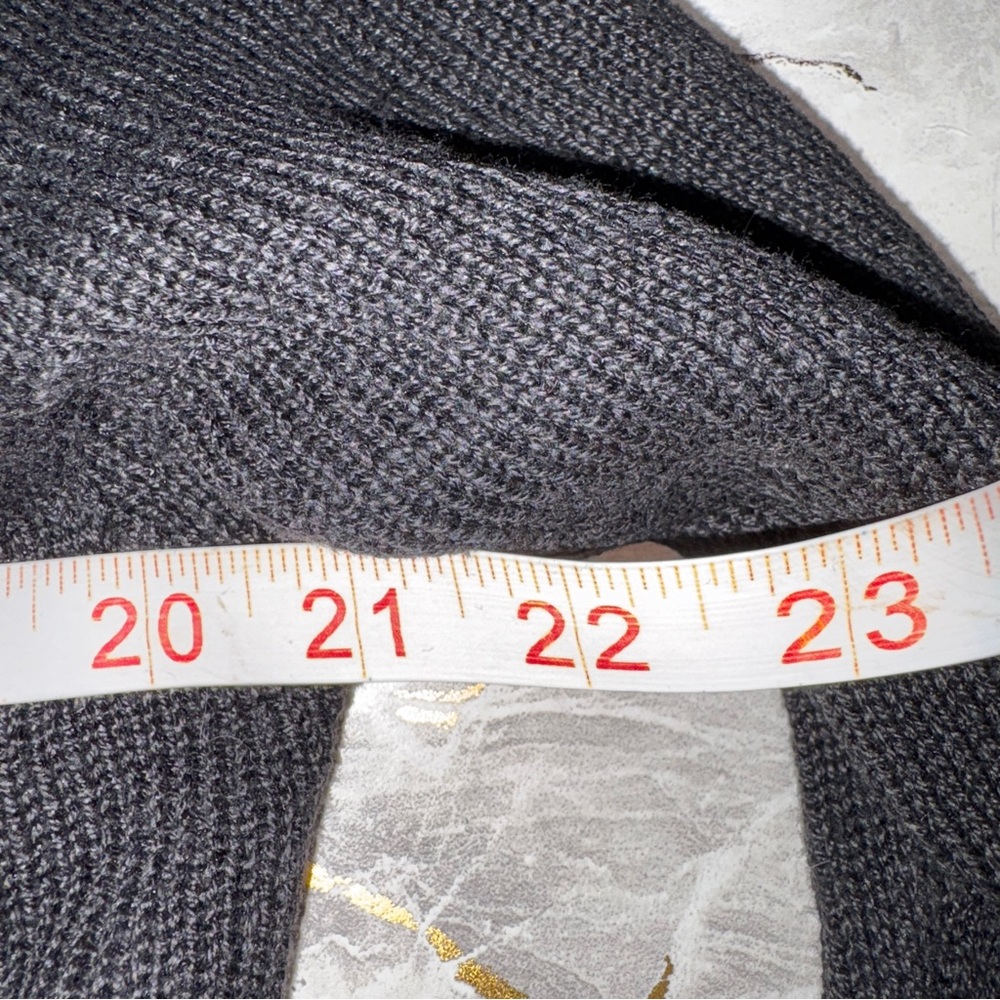 Vintage gold embroidered Chic Black and Gold Women's Cardigan - Picture 5 of 8